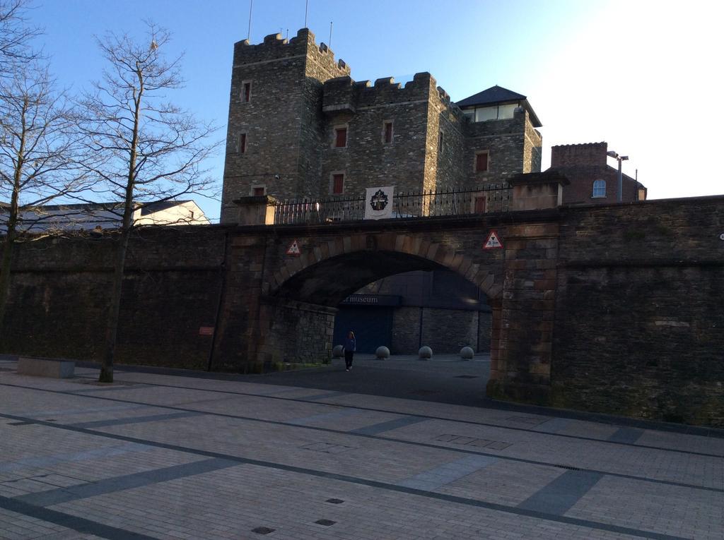 Princes House In The Walled City 런던데리 외부 사진